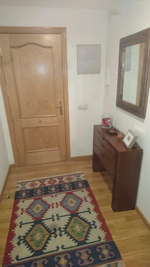Apartamento Rapitan Apartment Jaca Ngoại thất bức ảnh